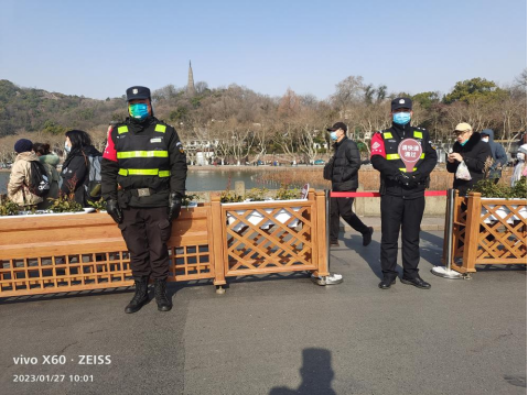 守护平安、春节我在岗——力邦保安就地过节 协助职能部门维持景区秩序