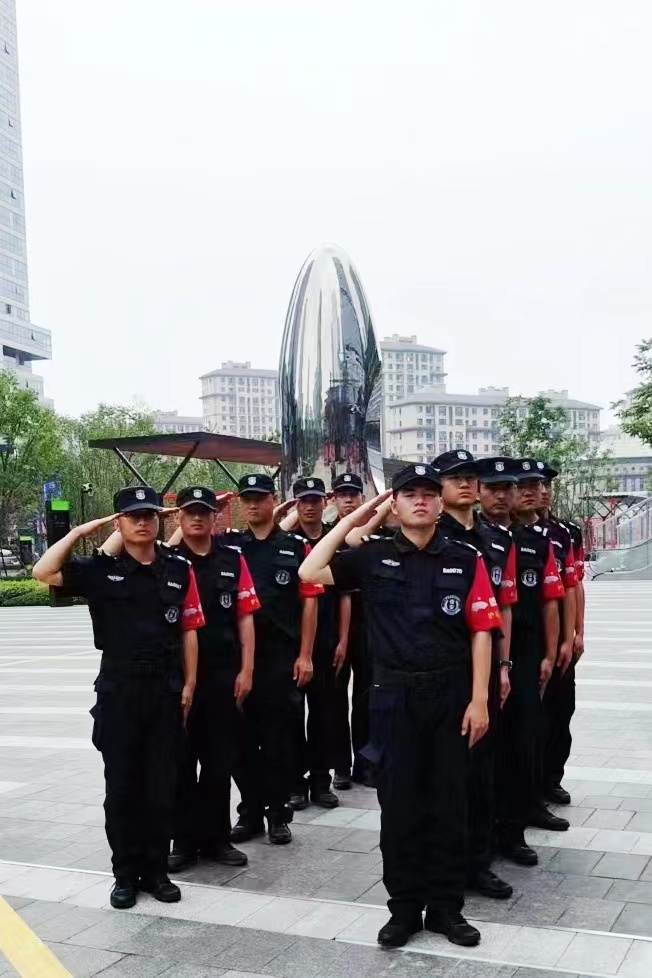 护航亚运盛会 “红袖章”在行动